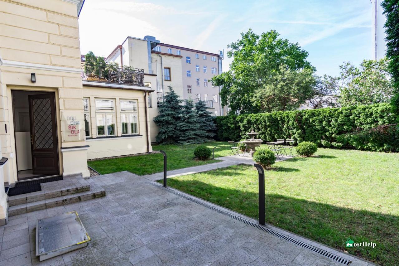 Villa With Hot-Tub, Terrace And Garden, Wenceslass Square Praha Exteriér fotografie